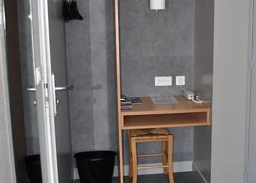 ** Hotel Fasthotel Avignon Nord Le Pontet Le Pontet  Frankreich